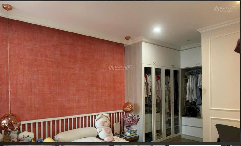 Hiện tại em đông còn duy nhất 1 căn ecogreen saigon đang ngộp bank đang cần chủ nhà mới