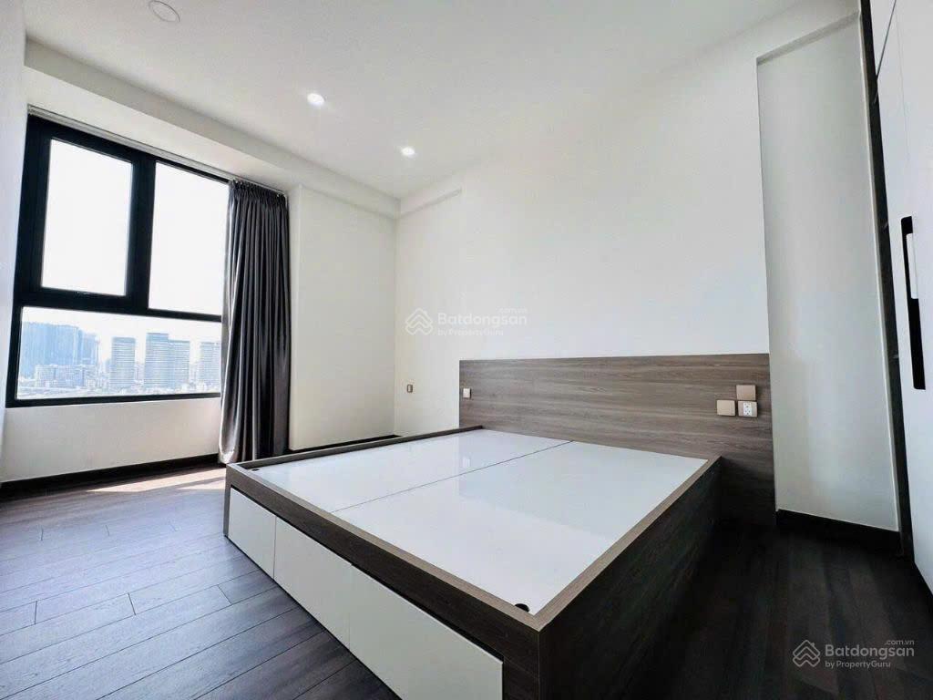 Ban công chill, phòng khách sáng, bếp gọn đúng kiểu sống hiện đại chỉ có thể tại parkview