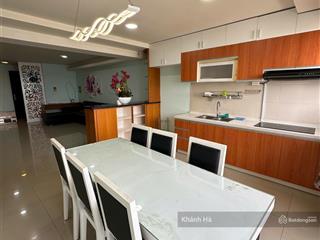 Siêu phẩm trung tâm chợ lớn remax plaza q.6 căn hộ 70m 2pn 2wc giá hời 1 tỷ 650 shr tầng trung