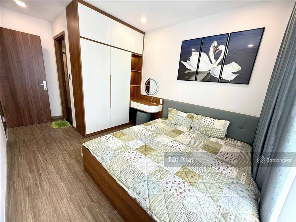 Giá tốt! chính chủ cần bán gấp ch galaxy 9 q4 dt 70m2 2pn 2wc,giá 1 tỷ 920 nội thất đầy đủ, còn tl