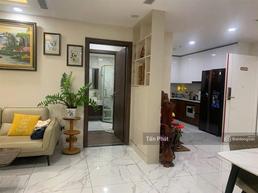 Chính chủ cần bán nhanh ch the pegasuite 2 quận 8, dt 75m2 2pn 2wc, nội thất đầy đủ, shr