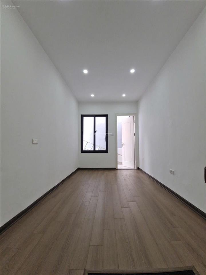 Bán gấp nhà đẹp giảng võ 1 nhà ra mặt phố  nhà mới full nội thất  trước nhà rộng 2m