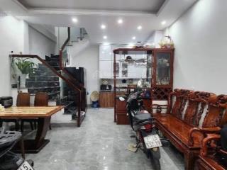 Hxh 1/ nguyễn văn côngngay sân bay. 4m x 17m3pn. bán nhanh đi định cư