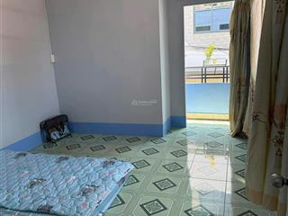 Cho thuê nhà nguyên căn 1 trệt 1 lầu linh đông, 8 triệu/th