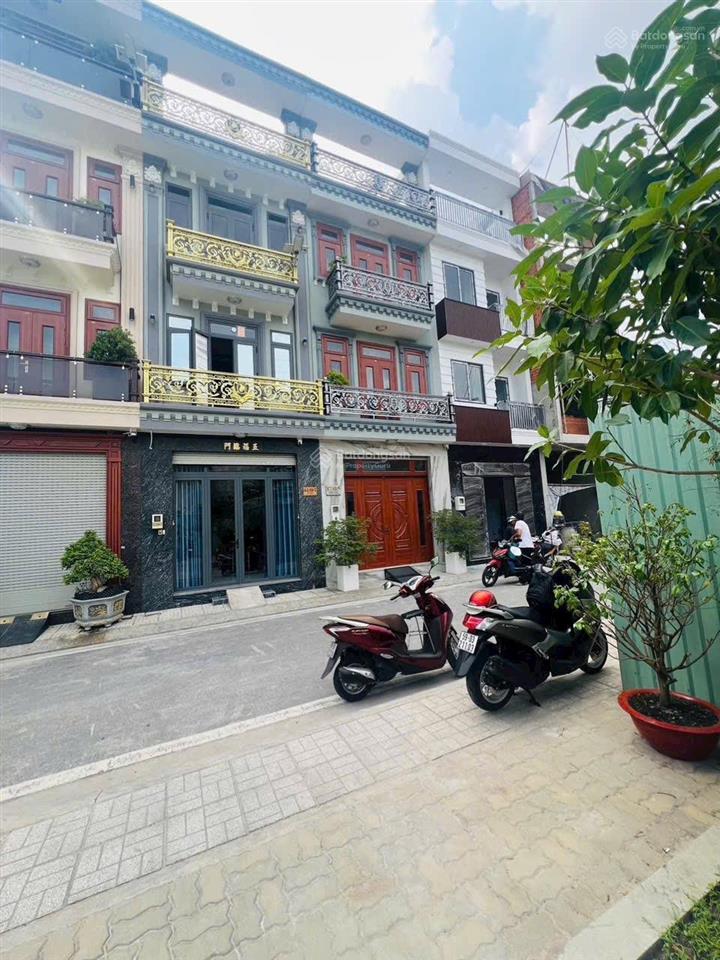 Bán đất tân phú gần đầm sen mặt tiền đường 16m tô hiệu thông ra phan anh, gần hoà bình sổ riêng