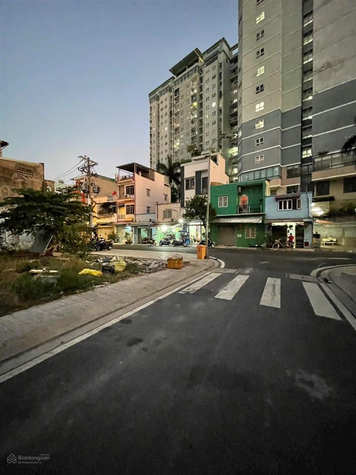 Bán đất tân phú gần đầm sen mặt tiền đường 16m tô hiệu thông ra phan anh, gần hoà bình sổ riêng