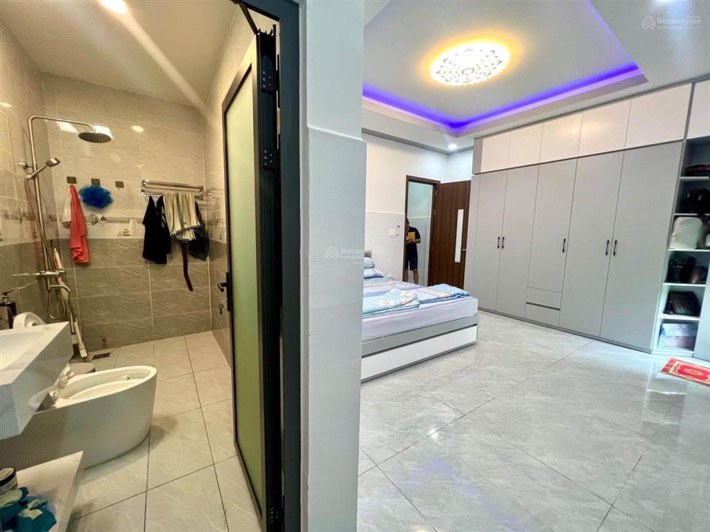 Nhà 5 tầng ngang 6x20m có thang máy mặt tiền đường số 7 nối dài khu tên lửa gần aeon mall bình tân