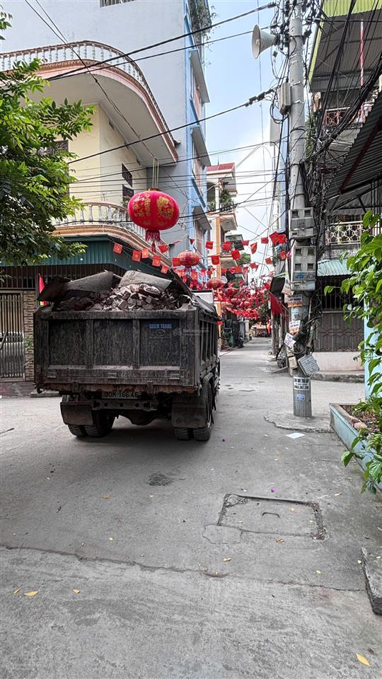 Chính chủ cho thuê nhà dài hạn dt 40m2