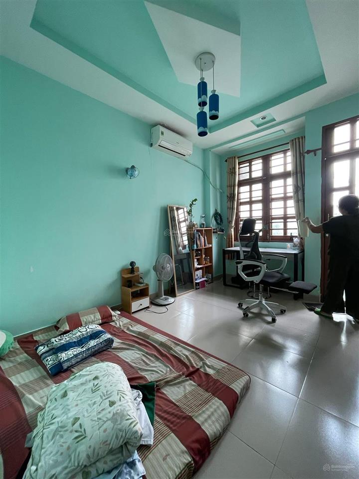 Lý thường kiệt gần đh bách khoa  hẻm nhựa 8m  60m2 5pn