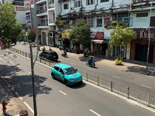 Căn hộ 105m2(4*26)*3 tầng (trệt 2 lầu sân thượng mặt tiền trần hưng đạo q5 đang cho thuê 12tr/tháng