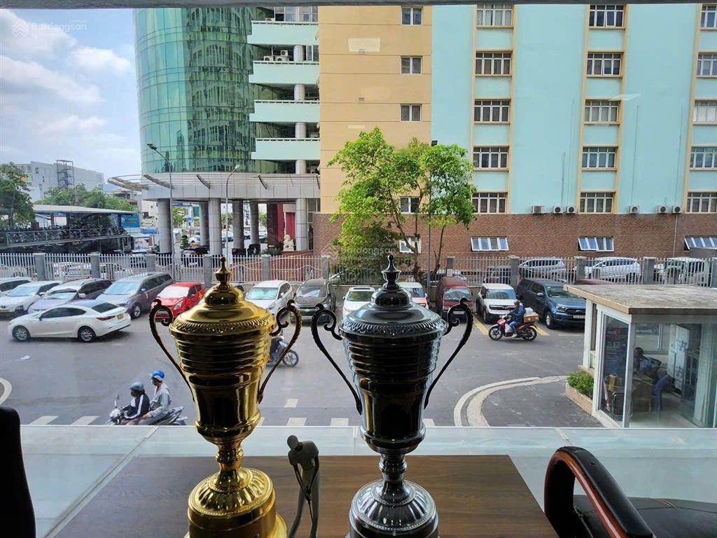 Shophouse 122m2  sky center 5 phổ quang  p13 tân bình (khu sân bay tsn)