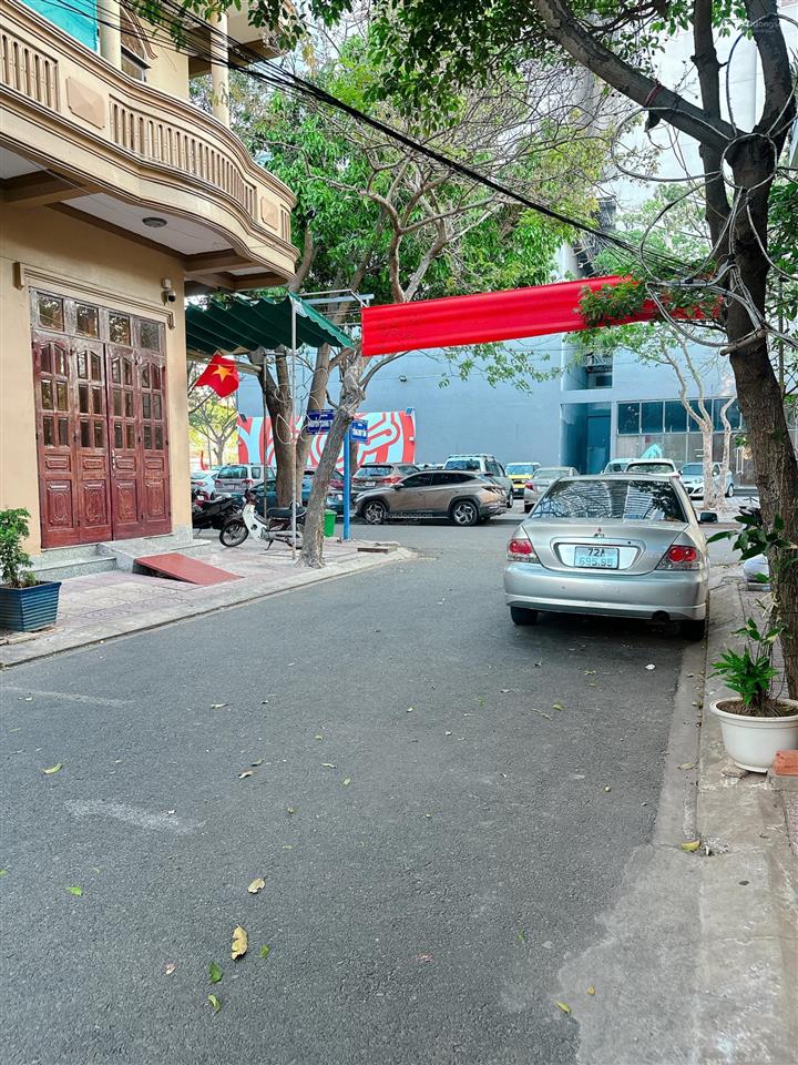 Bán nhà gần chung cư lapen phường 9