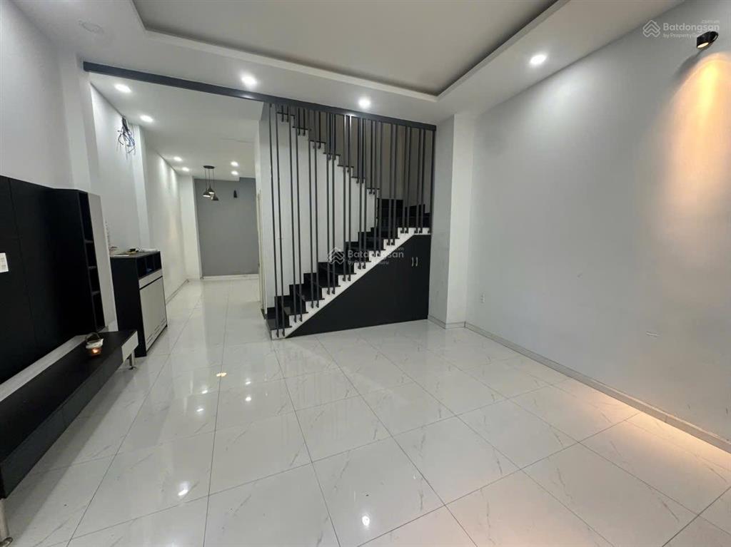 Chính chủ bán nhà đường nguyễn tri phương quận 10  9 tỉ tl  mtg