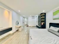 Hàng hiếm q9 4pn full công năng 7,2 tỷ chốt nhanh 3 tầng  55m2. 1/nguyễn duy trinh. gọi liền nhi