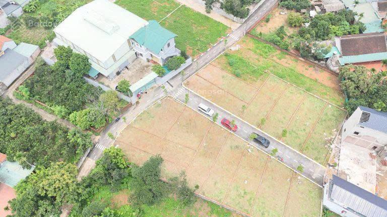 Chủ gửi bán 100m2 thôn 5 phú cát sát nhà máy in tiền