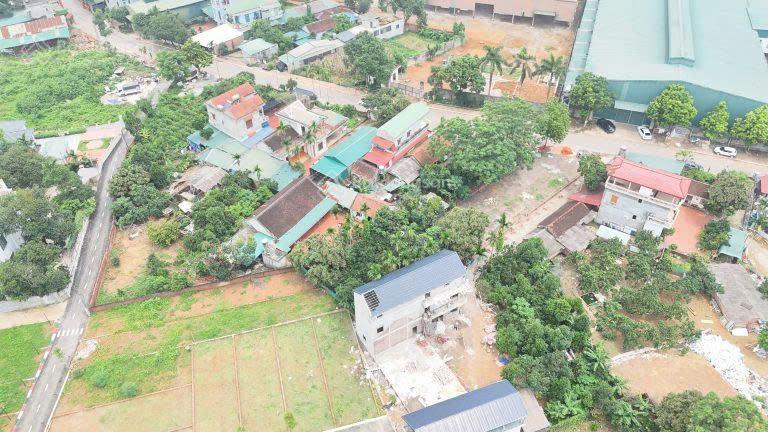 Chủ gửi bán 100m2 thôn 5 phú cát sát nhà máy in tiền