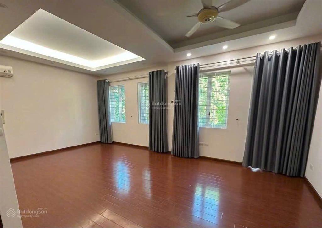 Cho thuê lk mặt bằng ngõ 368b quang trung hà đông