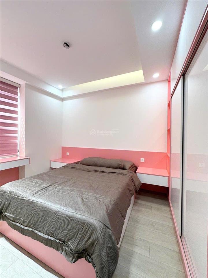 Chính chủ bán antonia 3 phòng ngủ full nội thất cao cấp kèm ô xe riêng bao thuế phí (tl)