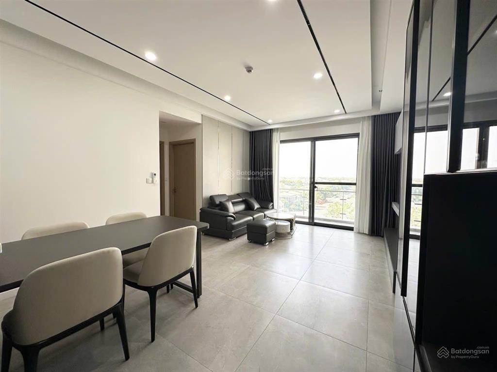 Chính chủ bán antonia 3 phòng ngủ full nội thất cao cấp kèm ô xe riêng bao thuế phí (tl)