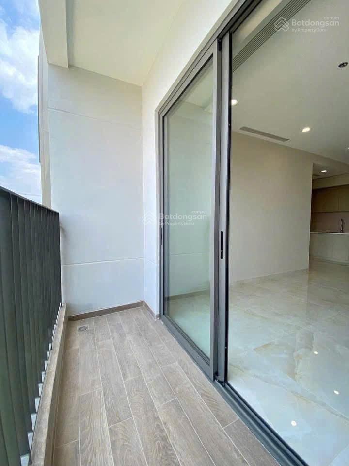 Chính chủ bán 2pn giá gốc tòa a2 harmonie phú mỹ hưng tầng cao chỉ 900tr thu hồi vốn