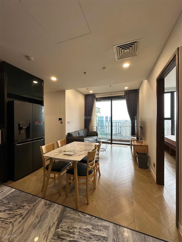 Cho thuê lumiere riverside 2 pn thiết kế đẹp giá tốt
