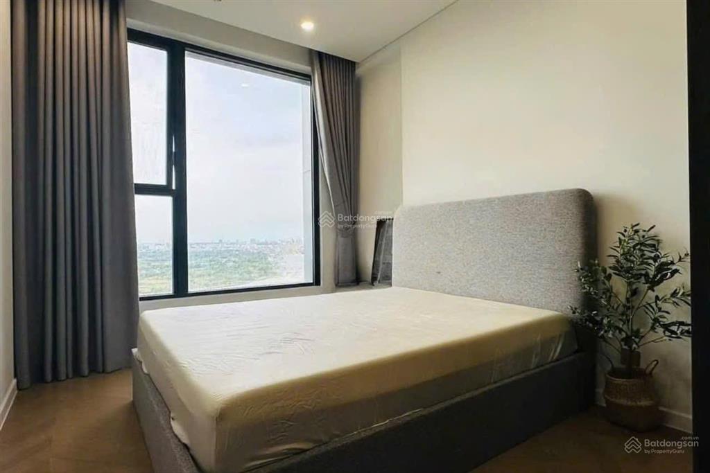 Cho thuê căn hộ lumiere riverside thảo điền, nội thất full đang trống.