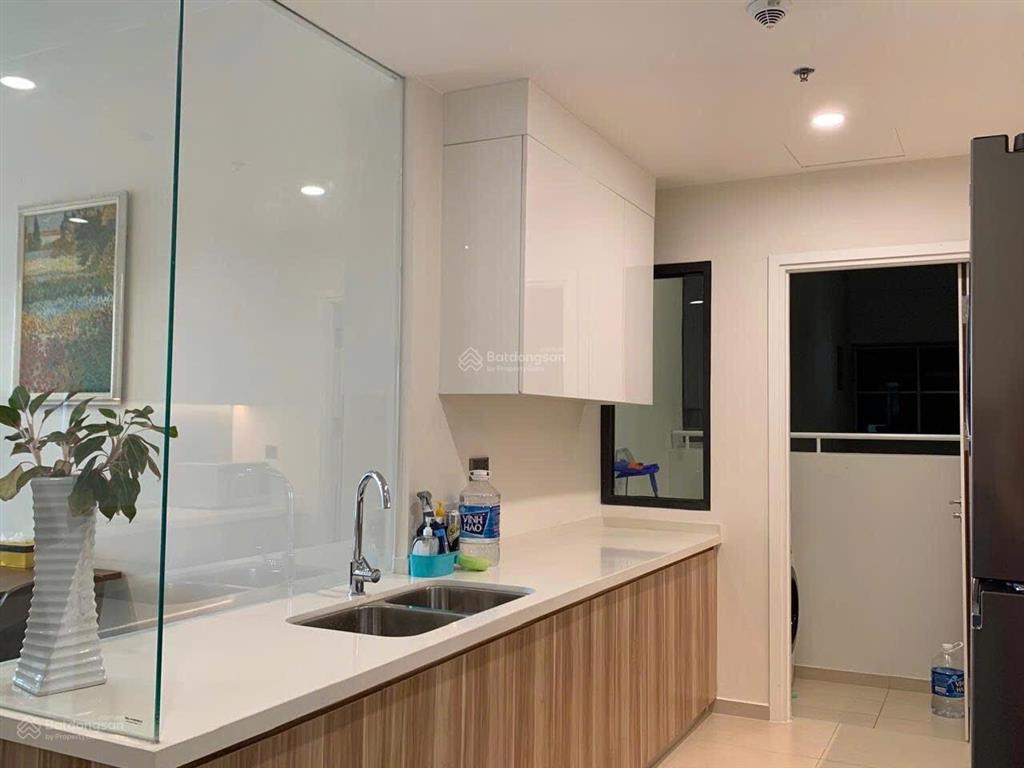 Cho thuê chung cư q2 fraser 3pn 101m , giá 60tr , full nội thất .