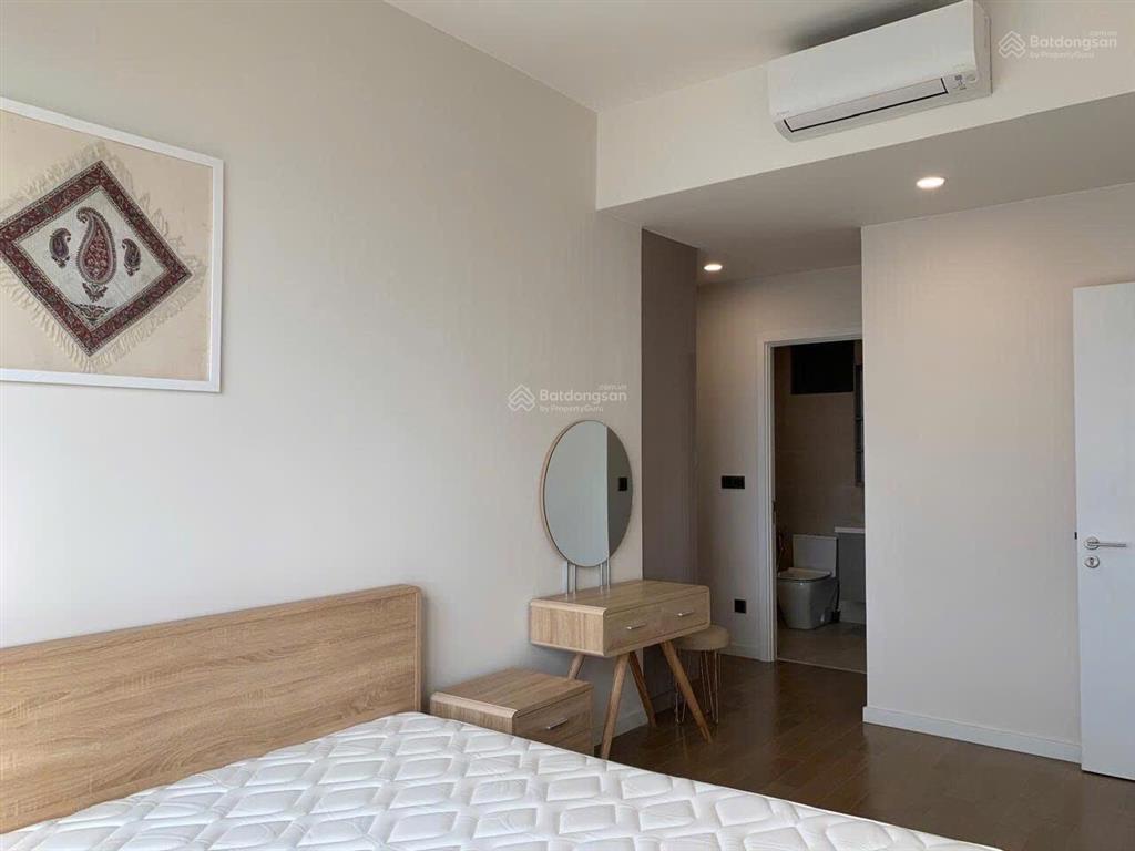Cho thuê chung cư q2 fraser 3pn 101m , giá 60tr , full nội thất .