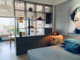 Cho thuê căn hộ 1pn 50m2 ban công | khánh hội quận 4 gần cầu ông lãnh, đh luật, di chuyển nhanh q1
