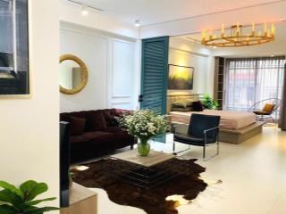 Cho thuê căn hộ tách bếp  ban công rộng  mới 100%  nằm tại khánh hội quận 1  ngay cầu ông lãnh