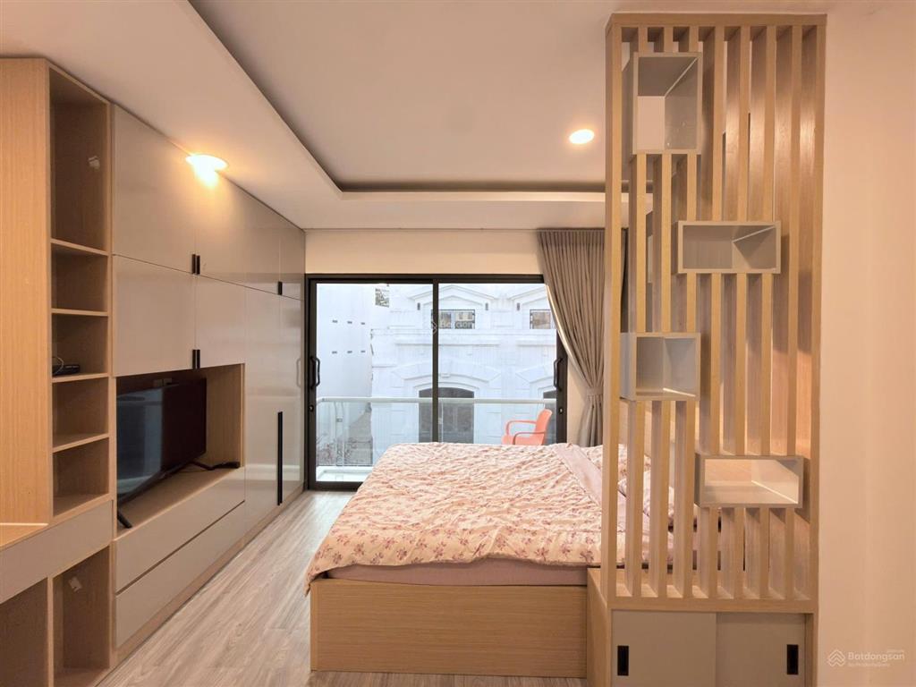 Cho thuê căn hộ 1pn ban công | mới 100% | trần đình xu quận 1 gần nguyễn trãi, trần hưng đạo