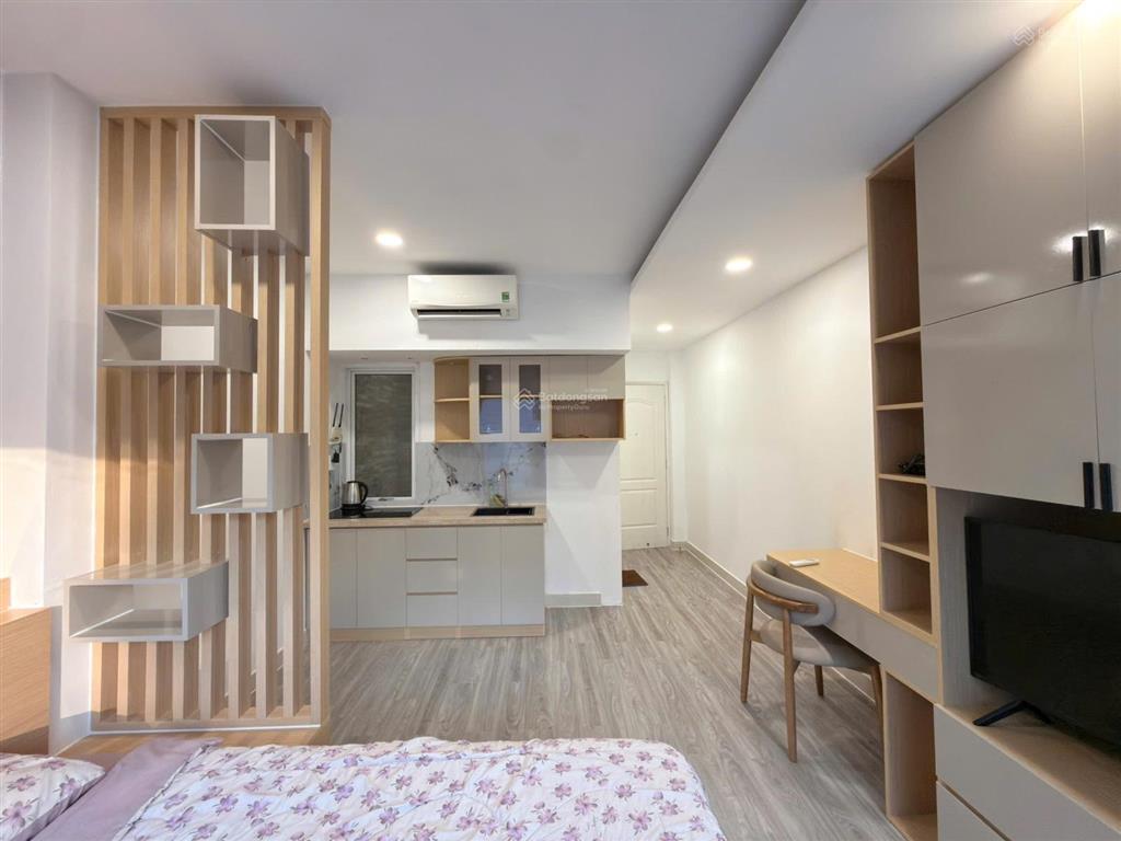 Cho thuê căn hộ 1pn ban công | mới 100% | trần đình xu quận 1 gần nguyễn trãi, trần hưng đạo