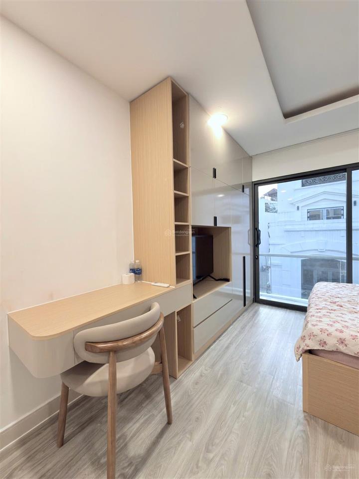 Cho thuê căn hộ 1pn ban công | mới 100% | trần đình xu quận 1 gần nguyễn trãi, trần hưng đạo