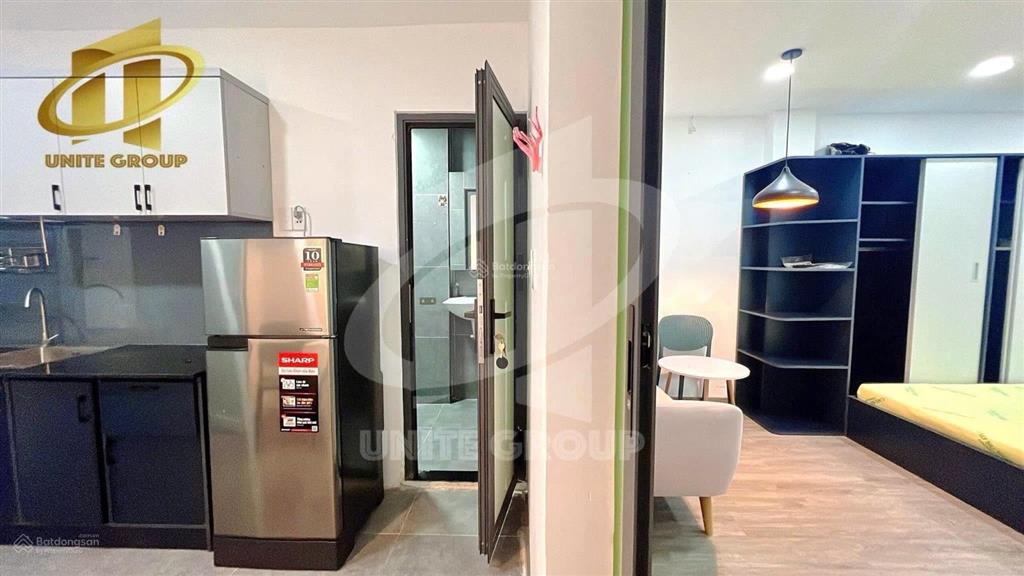 Cho thuê căn hộ 1pn tách bếp  máy giặt riêng  full nội thất  cô giang quận 1, gần trần hưng đạo