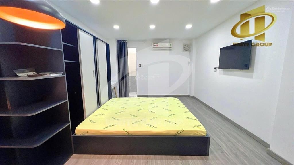 Cho thuê căn hộ 1pn tách bếp  máy giặt riêng  full nội thất  cô giang quận 1, gần trần hưng đạo
