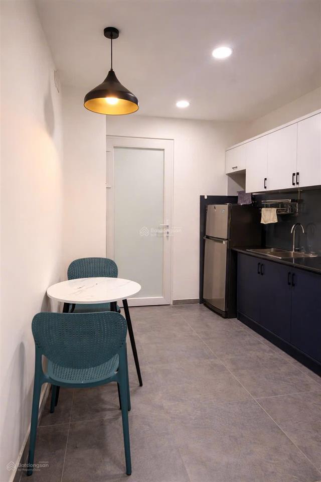 Cho thuê căn hộ 1pn tách bếp  máy giặt riêng  full nội thất  cô giang quận 1, gần trần hưng đạo