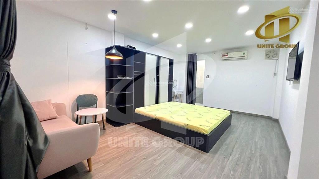Cho thuê căn hộ 1pn tách bếp  máy giặt riêng  full nội thất  cô giang quận 1, gần trần hưng đạo