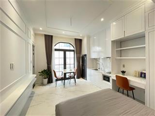 Cho thuê căn hộ 1pn ban công trần hưng đạo quận 1 gần chợ bến thành, đh khoa học tự nhiên