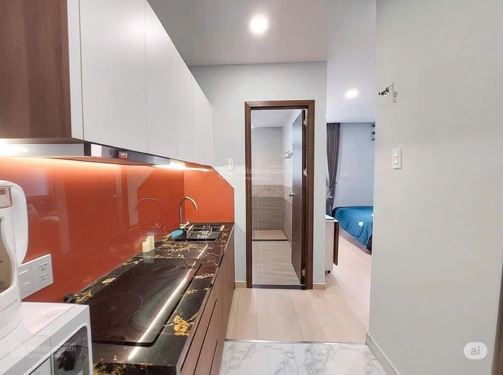 Cho thuê căn hộ 1pn tách bếp  cửa sổ nhiều nắng, máy giặt riêngphạm ngũ lão quận 1,gần bùi viện