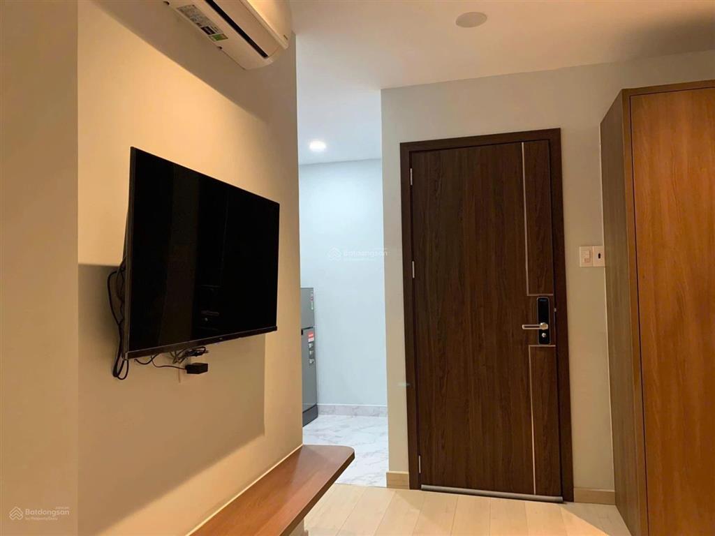 Cho thuê căn hộ 40m2  tách bếp  máy giặt riêng phạm ngũ lão quận 1 gần bùi viện, chợ bến thành