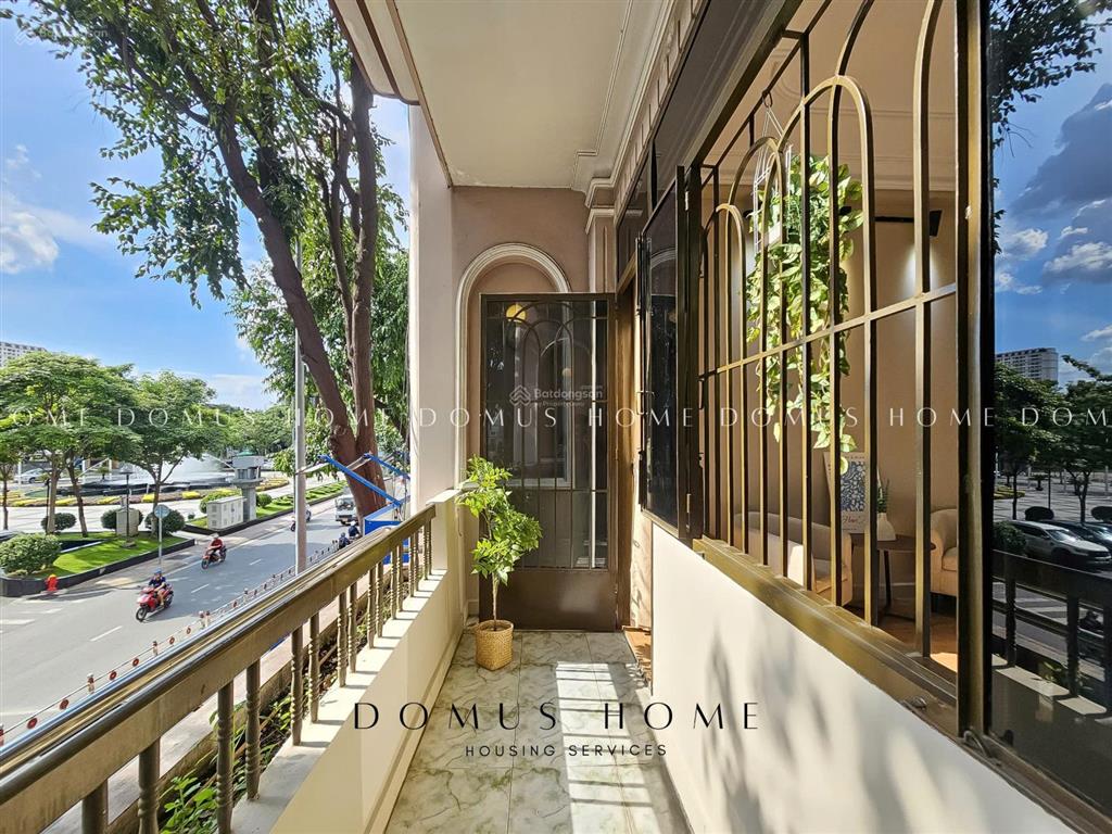 Cho thuê căn hộ 50m2 tách bếp ban công khánh hội quận 4 gần cầu ông lãnh, di chuyển nhanh q1