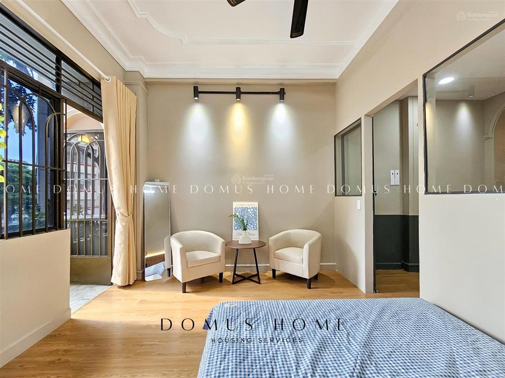 Cho thuê căn hộ 50m2 tách bếp ban công khánh hội quận 4 gần cầu ông lãnh, di chuyển nhanh q1