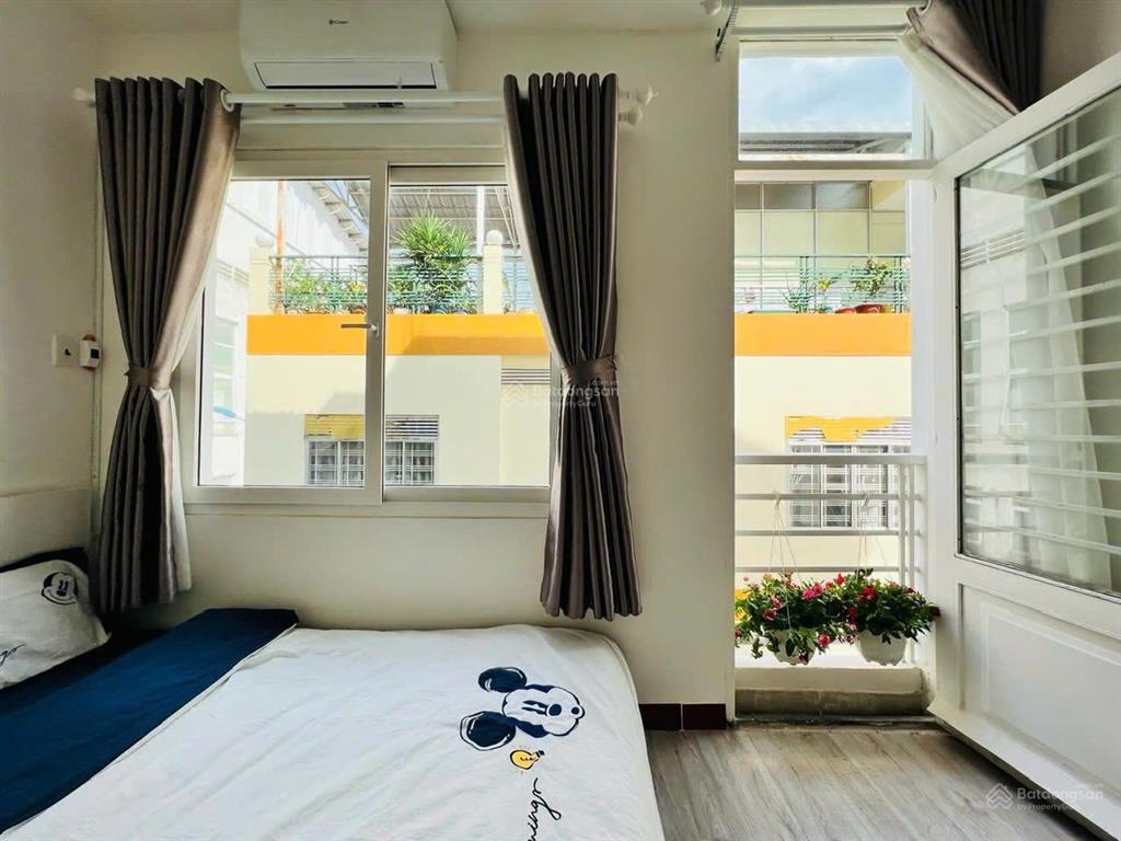 Cho thuê căn hộ 1pn tách bếp ban công trần hưng đạo quận 1 gần chợ bến thành, đh khtn
