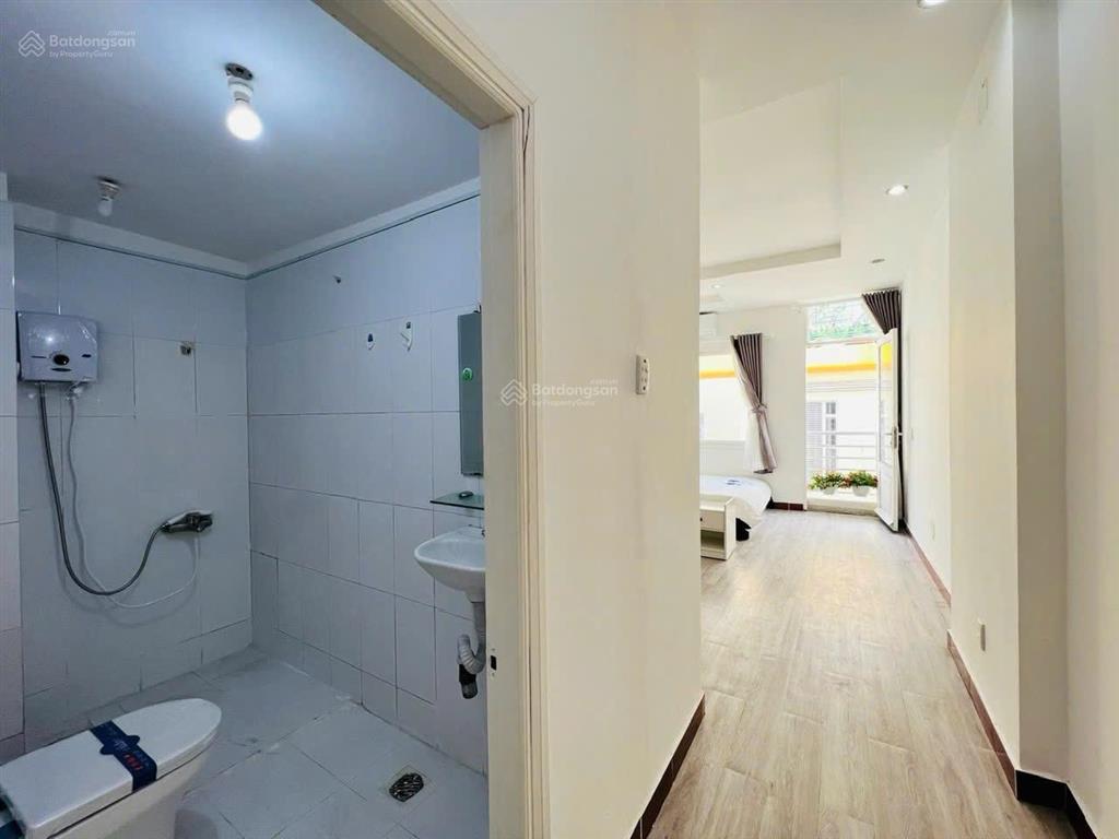 Cho thuê căn hộ 1pn tách bếp ban công trần hưng đạo quận 1 gần chợ bến thành, đh khtn