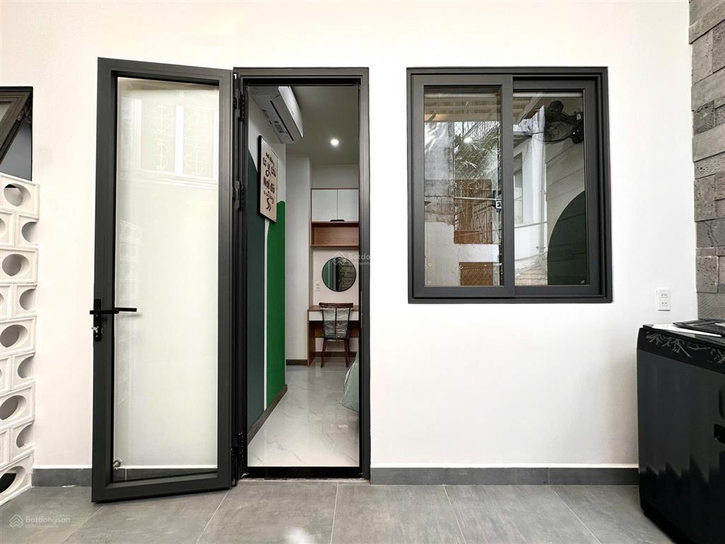 Cho thuê 1pn điện biên phủ q3 (sát q10)  gần đh kinh tế ueh | ban công rộng, có máy giặt riêng
