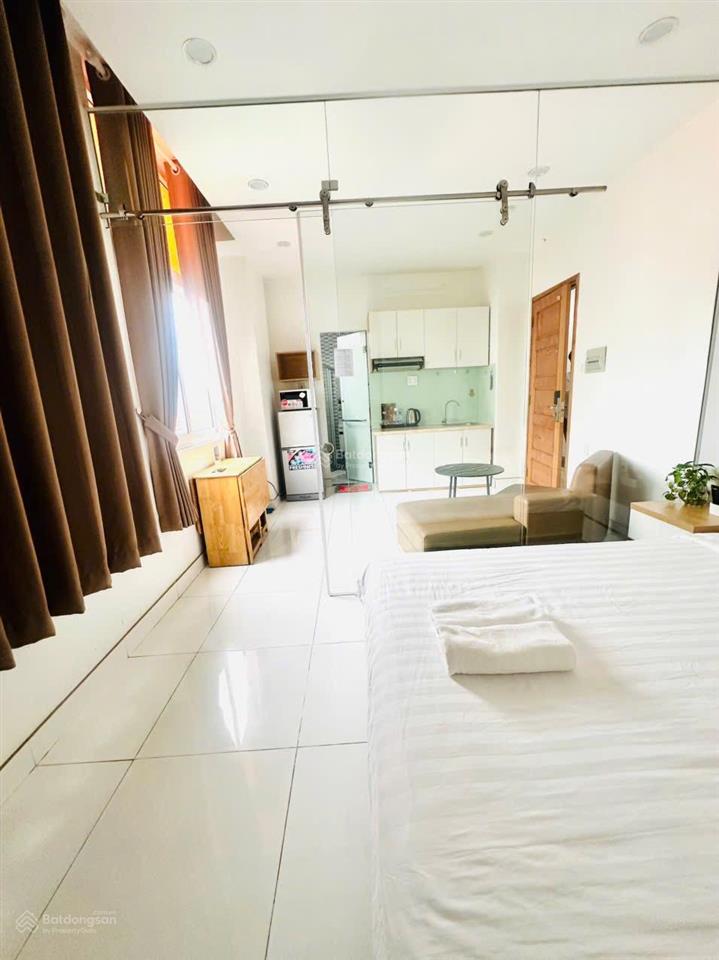 Cho thuê căn hộ 1pn 40m2 mới | tách bếp, có thang máy | cmt8 quận 3, gần công viên lê thị riêng
