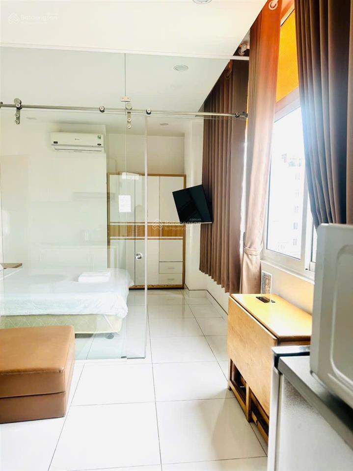 Cho thuê căn hộ 1pn 40m2 mới | tách bếp, có thang máy | cmt8 quận 3, gần công viên lê thị riêng