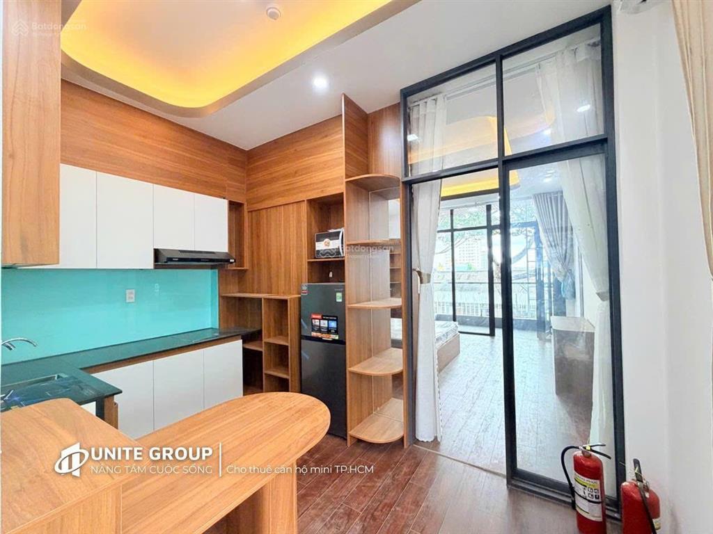 Căn hộ 1pn ban công tách bếp máy sấy riêng 45m2 mặt tiền trần hưng đạo quận 5 gần nguyễn văn cừ