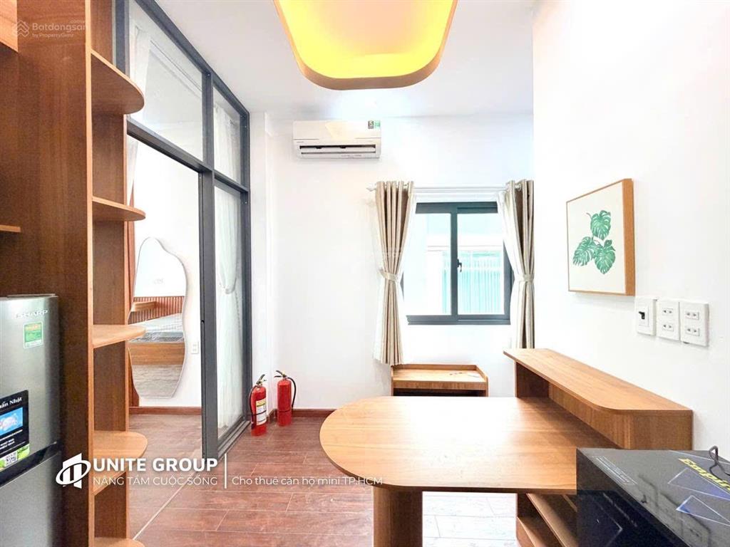 Căn hộ 1pn ban công tách bếp máy sấy riêng 45m2 mặt tiền trần hưng đạo quận 5 gần nguyễn văn cừ