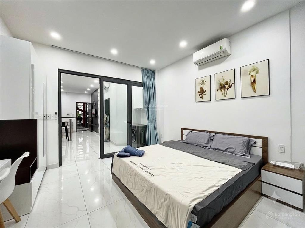 Cho thuê căn hộ 1pn 40m2 ban công máy giặt riêng  đường lý chính thắng q3 gần công viên lê văn tám